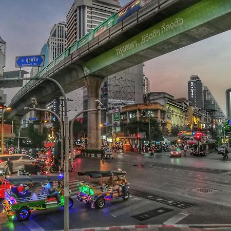 Nysa Hotel Bangkok Sukhumvit 11 Kültér fotó The station in 2019