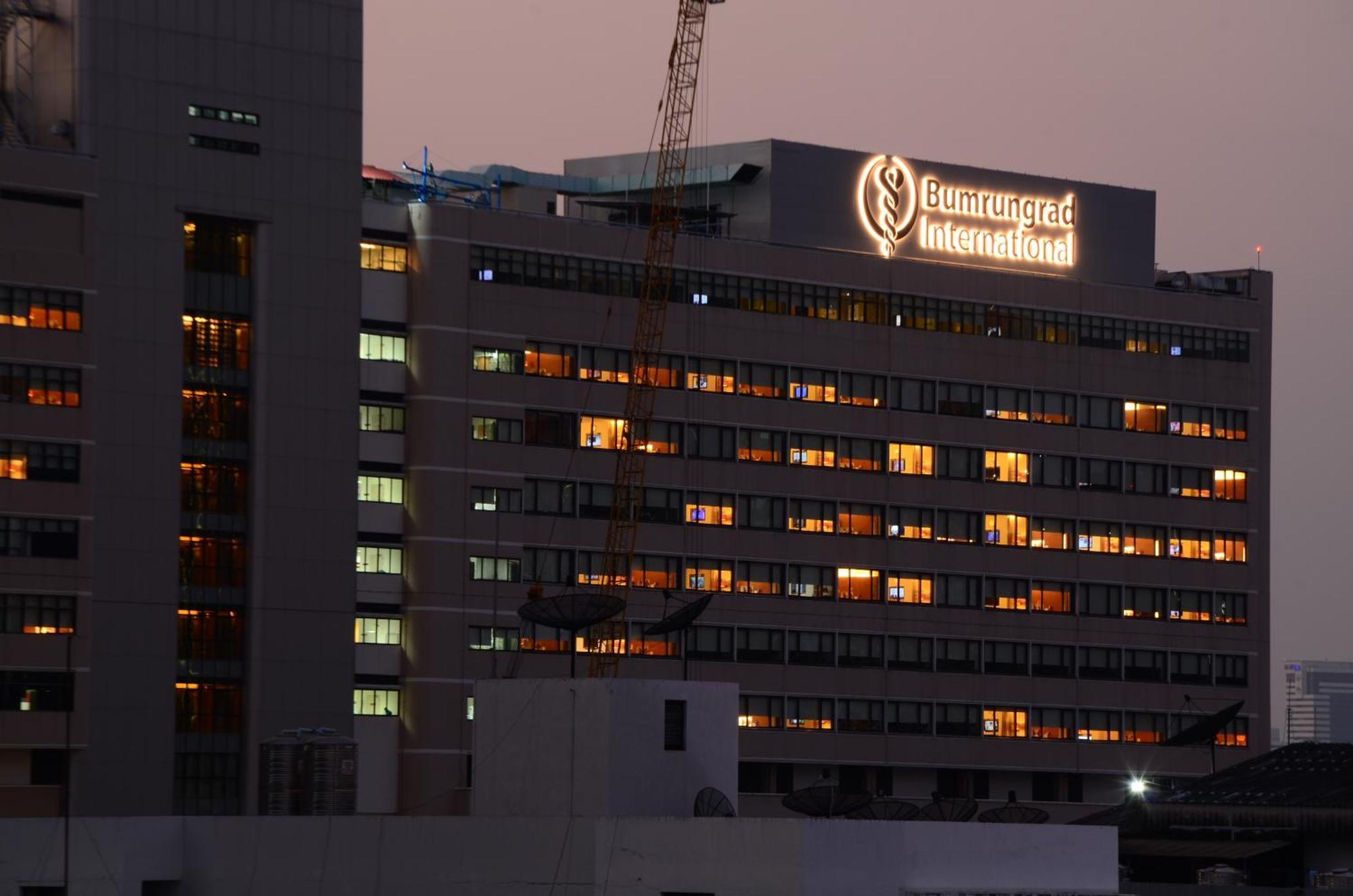 Nysa Hotel Bangkok Sukhumvit 11 Kültér fotó Bumrungrad International Hospital
